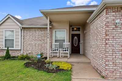 11948 S 269th East Avenue, House other with 3 bedrooms, 2 bathrooms and null parking in Coweta OK | Image 2