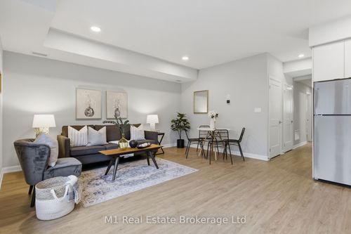 116-708 Woolwich St, Guelph, ON, N1H0C8 | Card Image