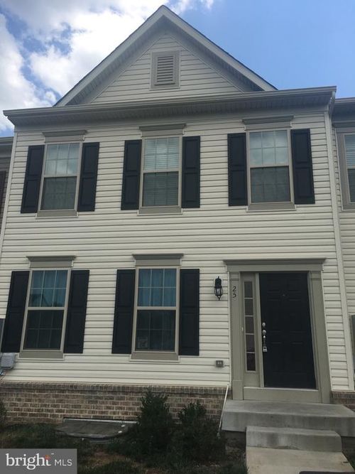 25 Spoon Sq, FRONT ROYAL, VA, 22630-7088 | Card Image
