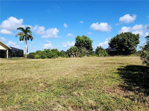 617 Nw 14th St, Cape Coral, FL, 33993-1008 | Card Image