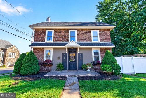 301 S Main St, TELFORD, PA, 18969-1804 | Card Image