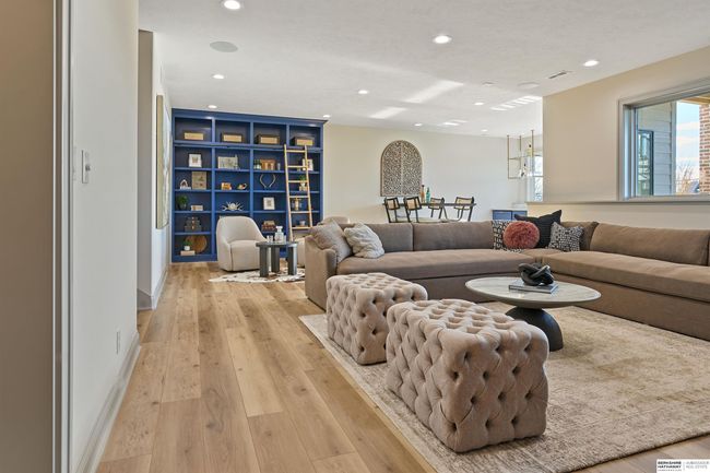 3319 S 209 Th St, Home with 3 bedrooms, 3 bathrooms and 3 parking in Elkhorn NE | Image 53