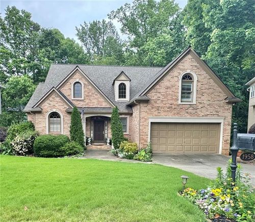 1958 Tristan Dr Se, Smyrna, GA, 30080-6471 | Card Image