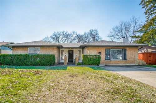 318 Van Rowe Avenue, Duncanville, TX, 75116 | Card Image