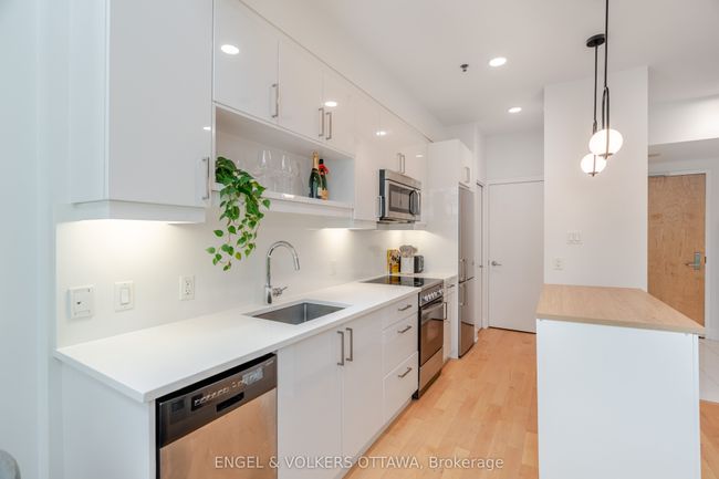 202 - 197 Lisgar St, Condo with 1 bedrooms, 2 bathrooms and null parking in Ottawa ON | Image 12