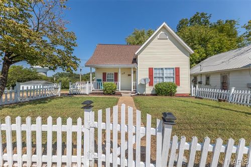 1119 Gardner St, Poplar Bluff, MO, 63901-4304 | Card Image
