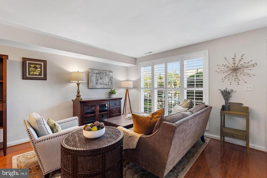 Residential Lease in ALEXANDRIA