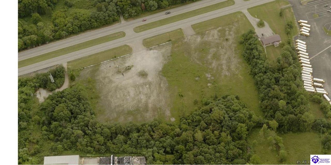 Land in Radcliff 3
