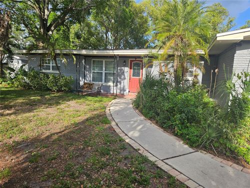 347 Country Club Dr, OLDSMAR, FL, 34677-3901 | Card Image