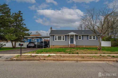 117 Plainfield Ave, Piscataway, NJ, 08854-4047 | Card Image