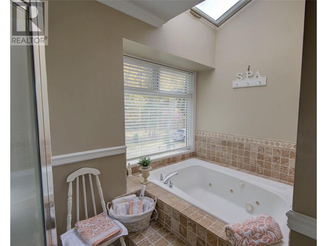 5228 Warren Creek Rd, House other with 4 bedrooms, 3 bathrooms and 12 parking in Falkland BC | Image 42