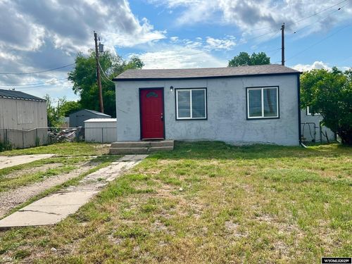 498 Evans St, Evansville, WY, 82636-8578 | Card Image