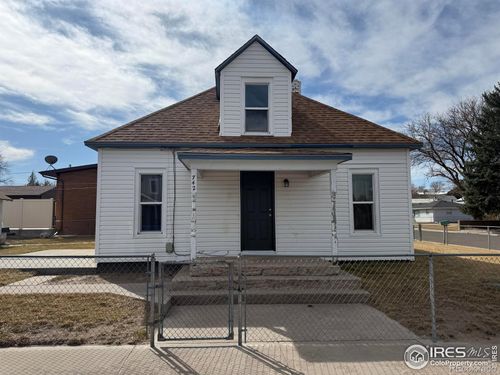 742 W 9th St, Wray, CO, 80758-2103 | Card Image