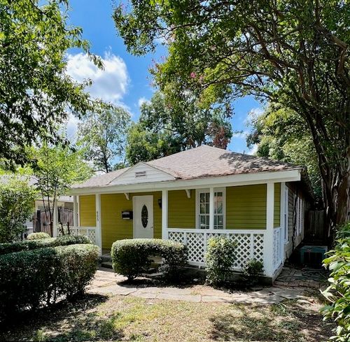 425 Grandview Ave, Dallas, TX, 75223-1503 | Card Image