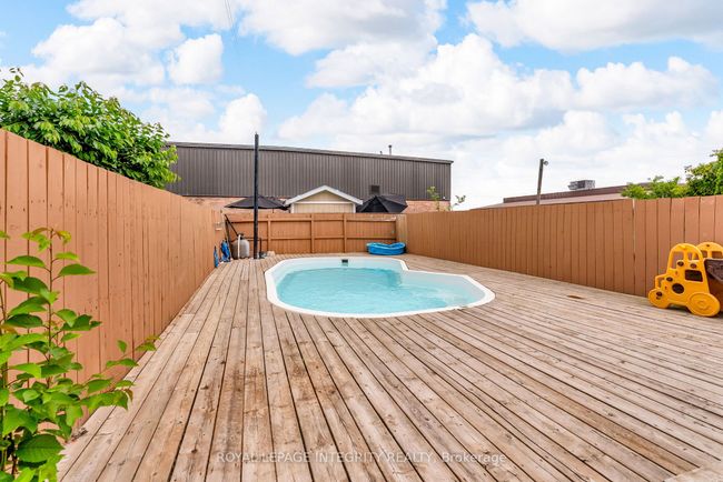 110 Heritage Pl, House attached with 4 bedrooms, 3 bathrooms and 2 parking in Cornwall ON | Image 36