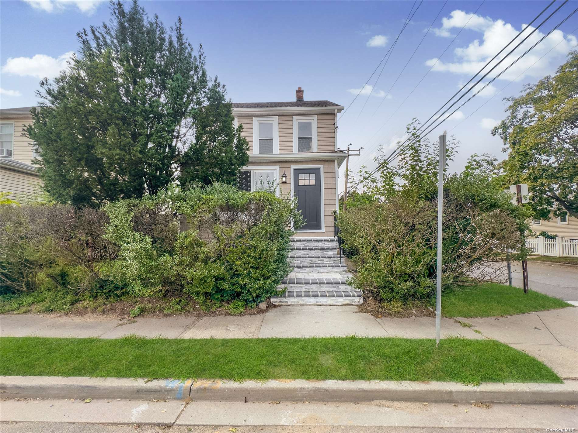 Satterie Ave, Valley Stream, NY 11580