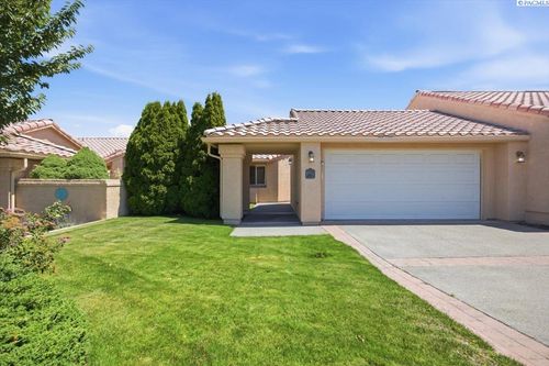 1408 N Montana St, Kennewick, WA, 99336-8155 | Card Image