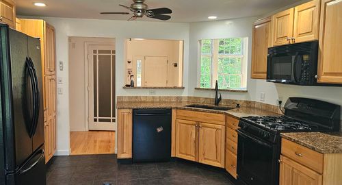 25 James Ln, Hebron, NH, 03241-7207 | Card Image