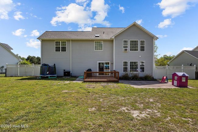 206 Yearling Loop, House other with 3 bedrooms, 3 bathrooms and 2 parking in Jacksonville NC | Image 43