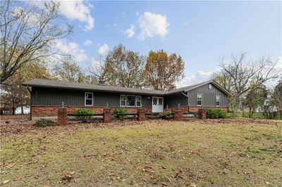 20405 E Blue Mills Road, House other with 3 bedrooms, 2 bathrooms and null parking in Independence MO | Image 3