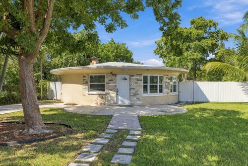 6100 Hayes St, Hollywood, FL, 33024-6026 | Card Image