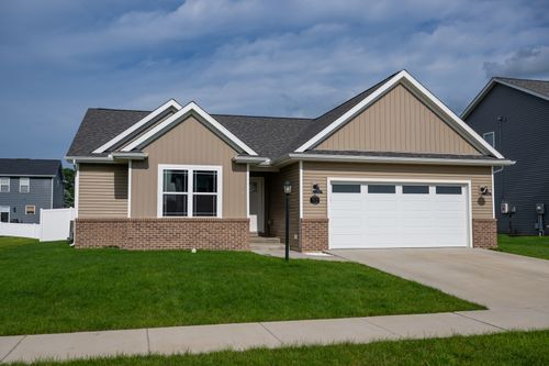 712 Cates Dr, Mahomet, IL, 61853-8139 | Card Image