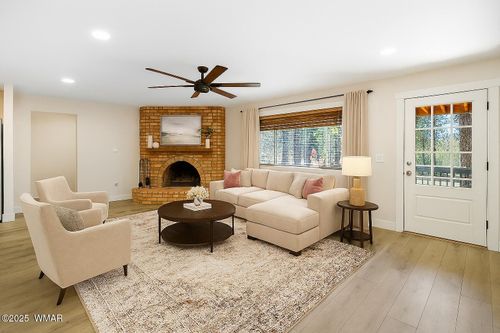 3720 Hilltop Dr, Lakeside, AZ, 85929-3109 | Card Image