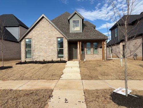 3206 Sw Lovely Ln, Bentonville, AR, 72713-9216 | Card Image