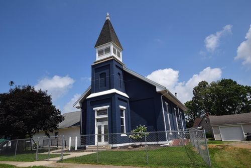 201 E Miami St, De Graff, OH, 43318-9583 | Card Image