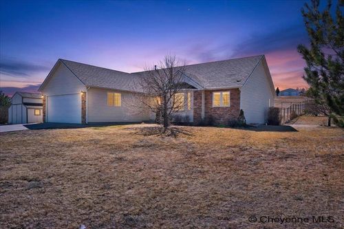 407 Dayshia Ln, Cheyenne, WY, 82007-9196 | Card Image