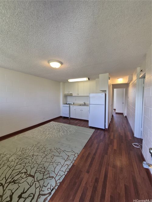apt-403-409 Iolani Ave, Honolulu, HI, 96813-1848 | Card Image