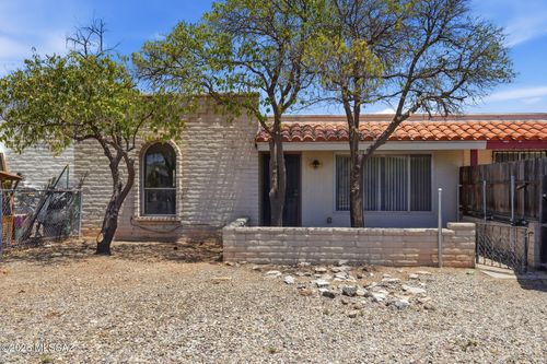 1831 W Dominy Rd, Tucson, AZ, 85713-4521 | Card Image