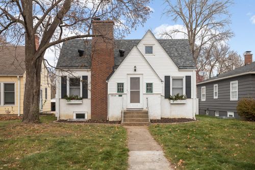 5904 Minnetonka Blvd, Saint Louis Park, MN, 55416-2022 | Card Image