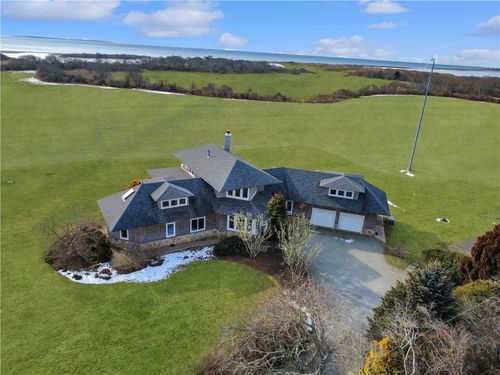 550 Cards Pond Rd, South Kingstown, RI, 02879-6914 | Card Image