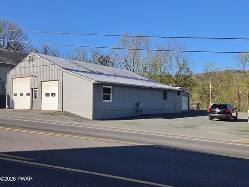 126 Grandview Ave, Honesdale, PA, 18431-1120 | Card Image