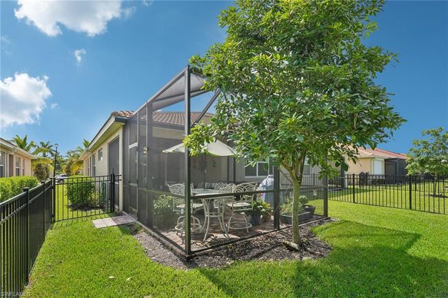 4421 Dutchess Park Rd, Condo with 2 bedrooms, 2 bathrooms and 2 parking in FORT MYERS FL | Image 30