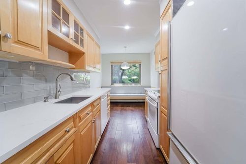 13 Bayberry Ln, Rye Brook, NY, 10573-1522 | Card Image