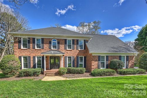 10501 Roseberry Ct, Charlotte, NC, 28277-8752 | Card Image