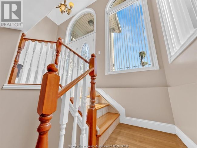 1840 St. Christopher Crt, House other with 4 bedrooms, 3 bathrooms and null parking in Windsor ON | Image 27
