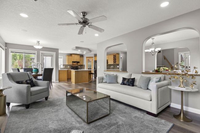 38 Simcoe Crescent Sw, House other with 4 bedrooms, 4 bathrooms and 4 parking in Calgary AB | Image 21