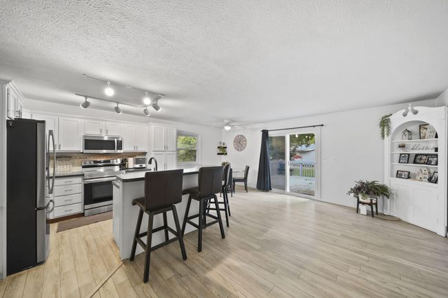2837 Elmwood Dr, House other with 3 bedrooms, 2 bathrooms and null parking in Adrian MI | Image 8