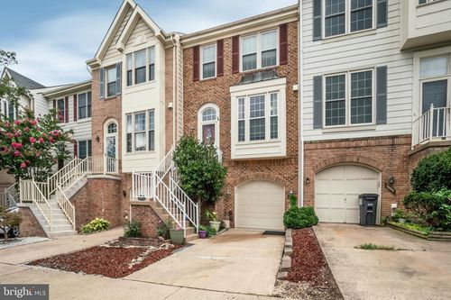 10812 Caraway Cir, MANASSAS, VA, 20109-8216 | Card Image
