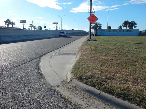 10542, 10546 Spid, Corpus Christi, TX, 78418 | Card Image
