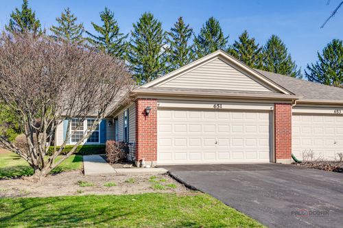 651 S Essington Dr, Round Lake, IL, 60073-5631 | Card Image