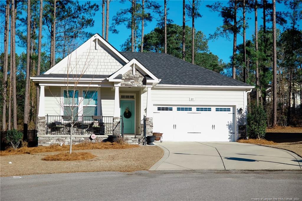 25 Glenside Courts, For Sale in Spring Lake Zoocasa