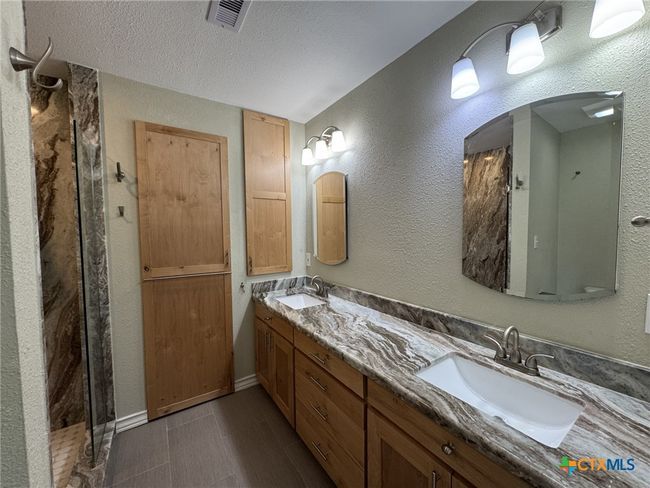 317 E Bayshore Dr, House other with 2 bedrooms, 2 bathrooms and null parking in Palacios TX | Image 42