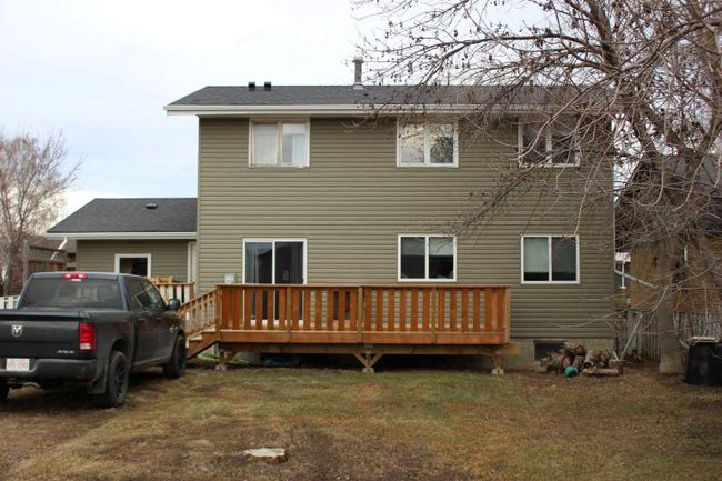 418 7 Street, Home with 4 bedrooms, 2 bathrooms and 3 parking in Picture Butte AB | Image 20