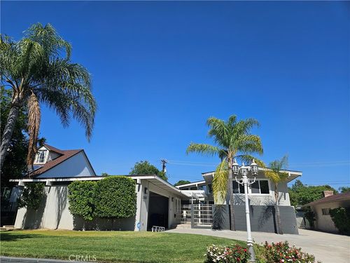 3657 Broadmoor Blvd, San Bernardino, CA, 92404 | Card Image