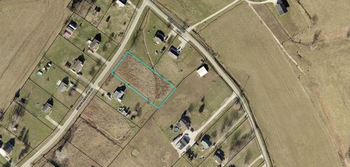 105 Spring Meadows Dr, Jeffersonville, KY, 40337-9103 | Card Image