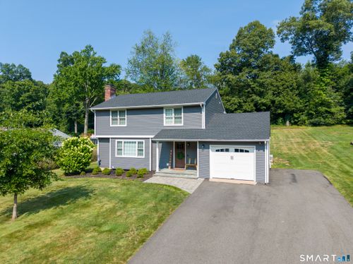 27 Wooding Rd, Wallingford, CT, 06492-2241 | Card Image